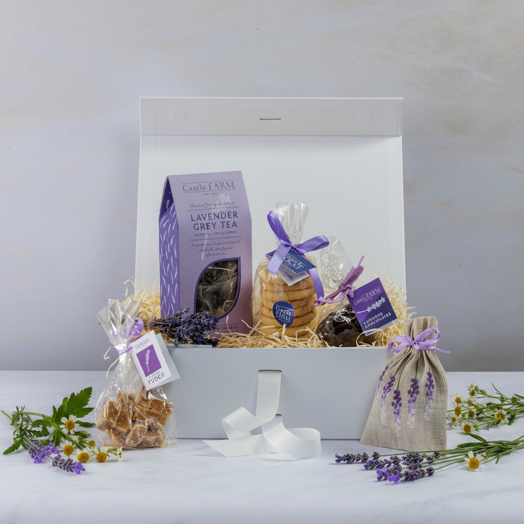 CASTLE FARM LAVENDER FOOD HAMPER