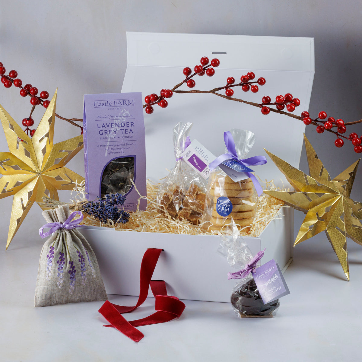 CASTLE FARM LAVENDER FOOD HAMPER