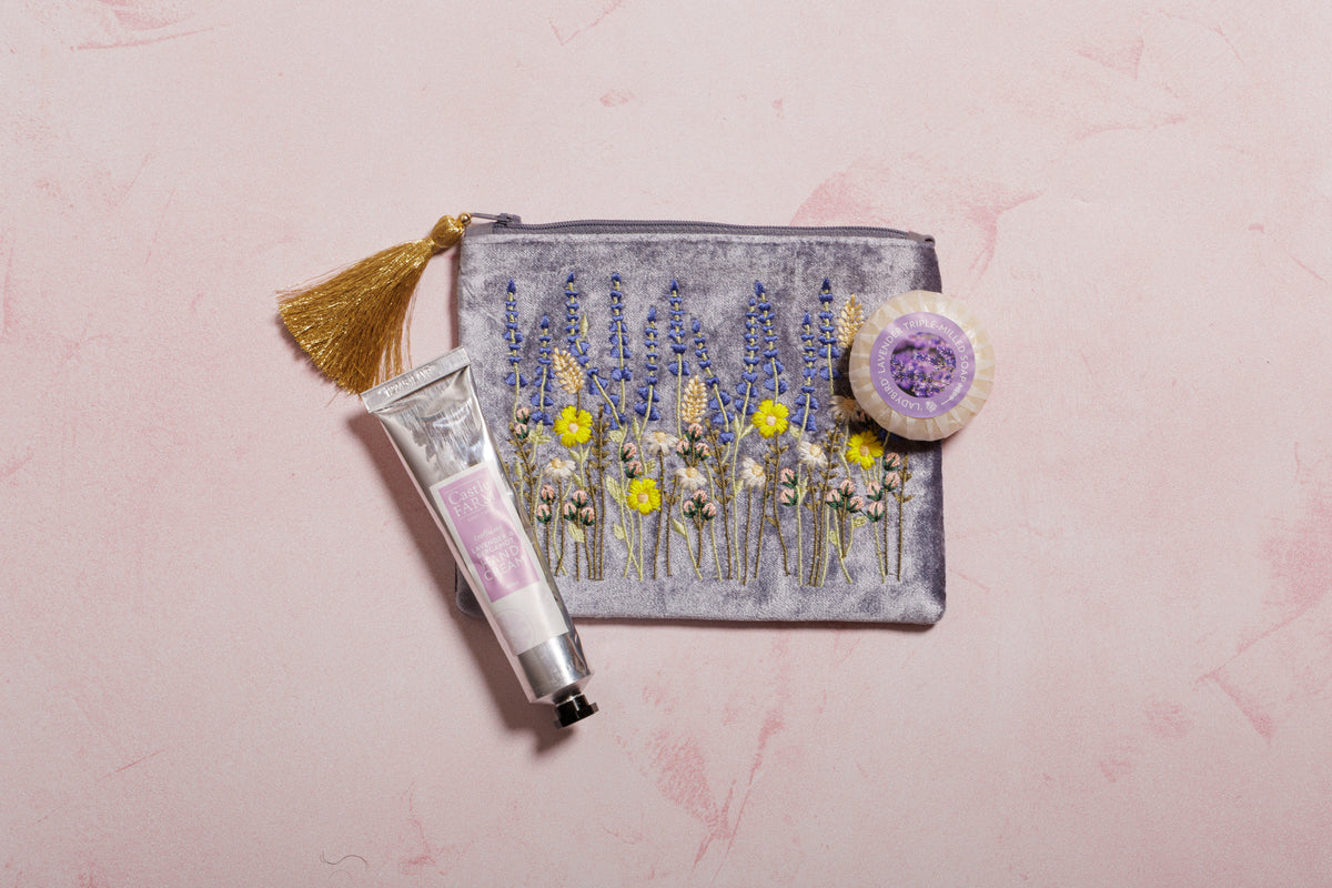 VELVET POUCH GIFT SET