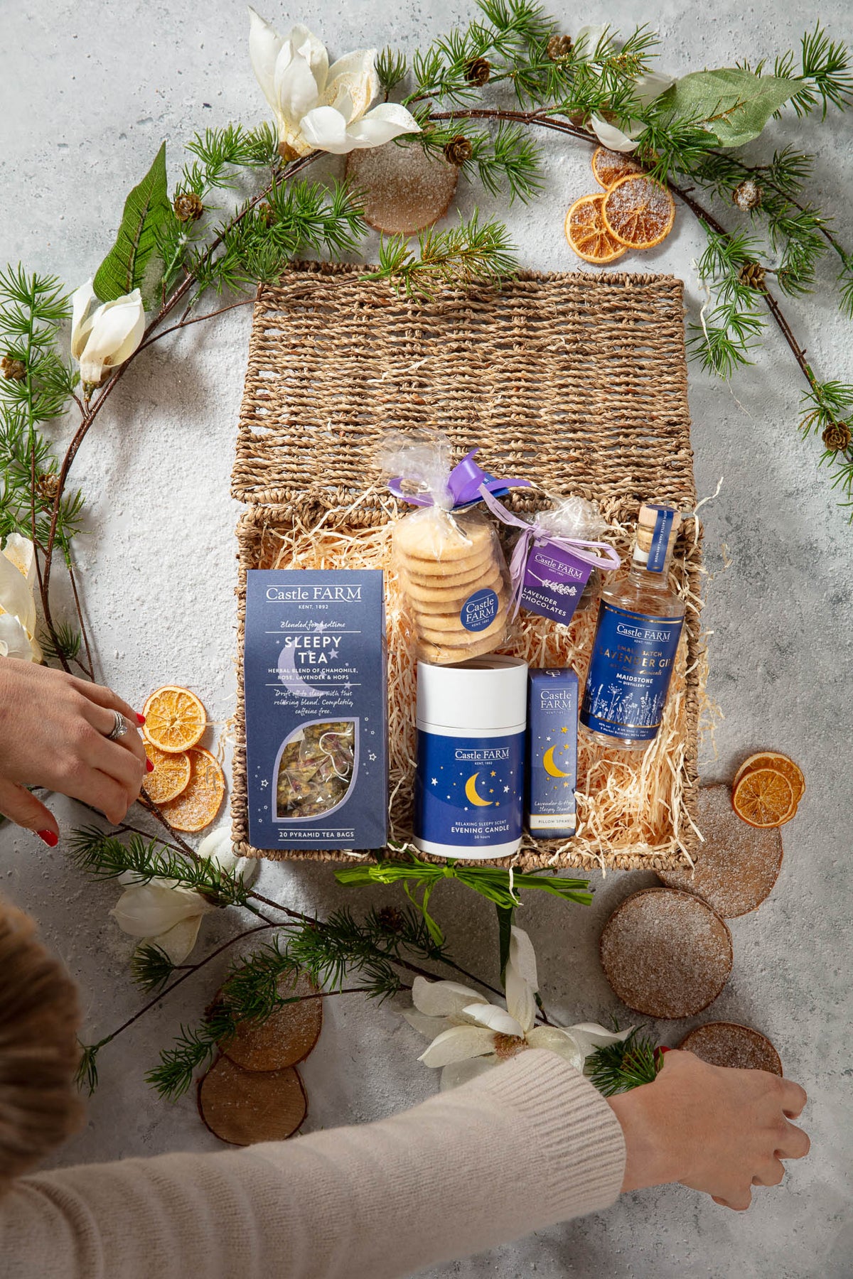 EVENING HAMPER