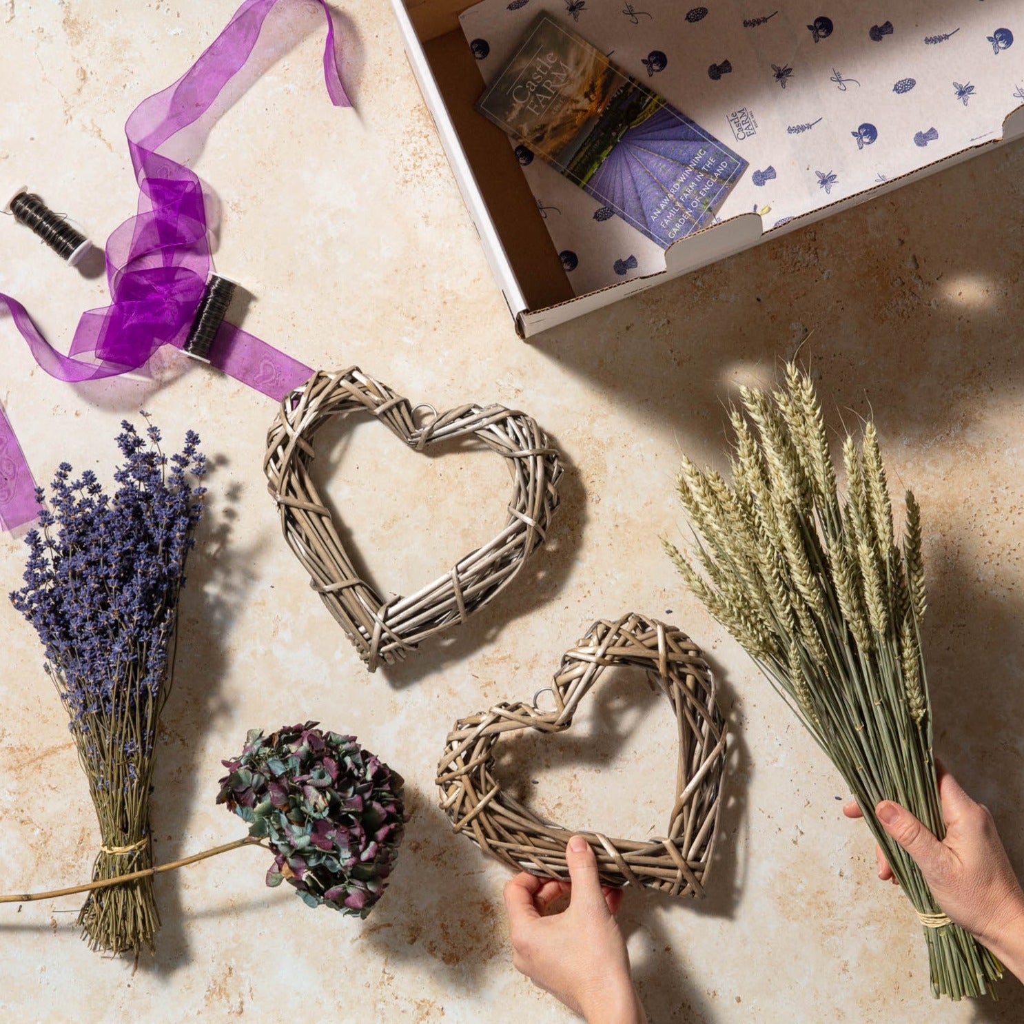DRIED FLOWER HEART KIT FOR TWO